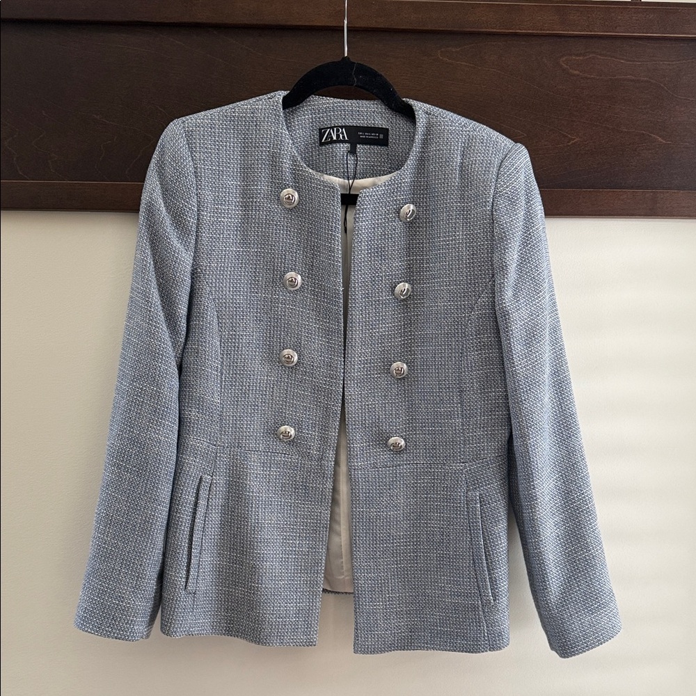 Zara Women's Silver Buttoned Blazer